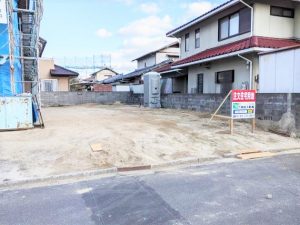 JR高島駅まで徒歩11分　藤原光町の注文住宅用地　