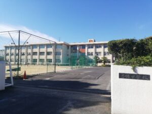 吉備中学校まで1120ｍ